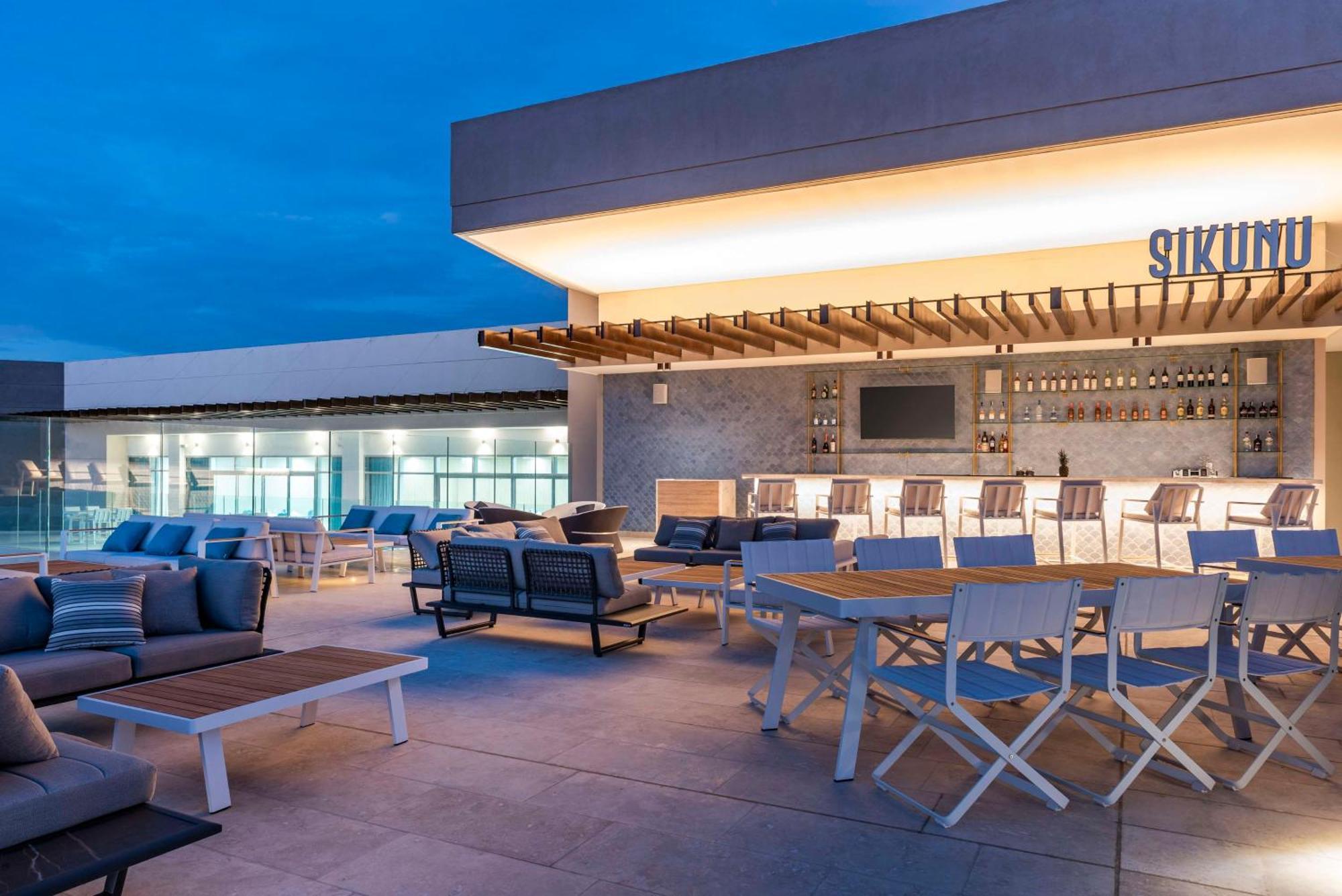 Hilton Santa Marta Hotel Exterior photo