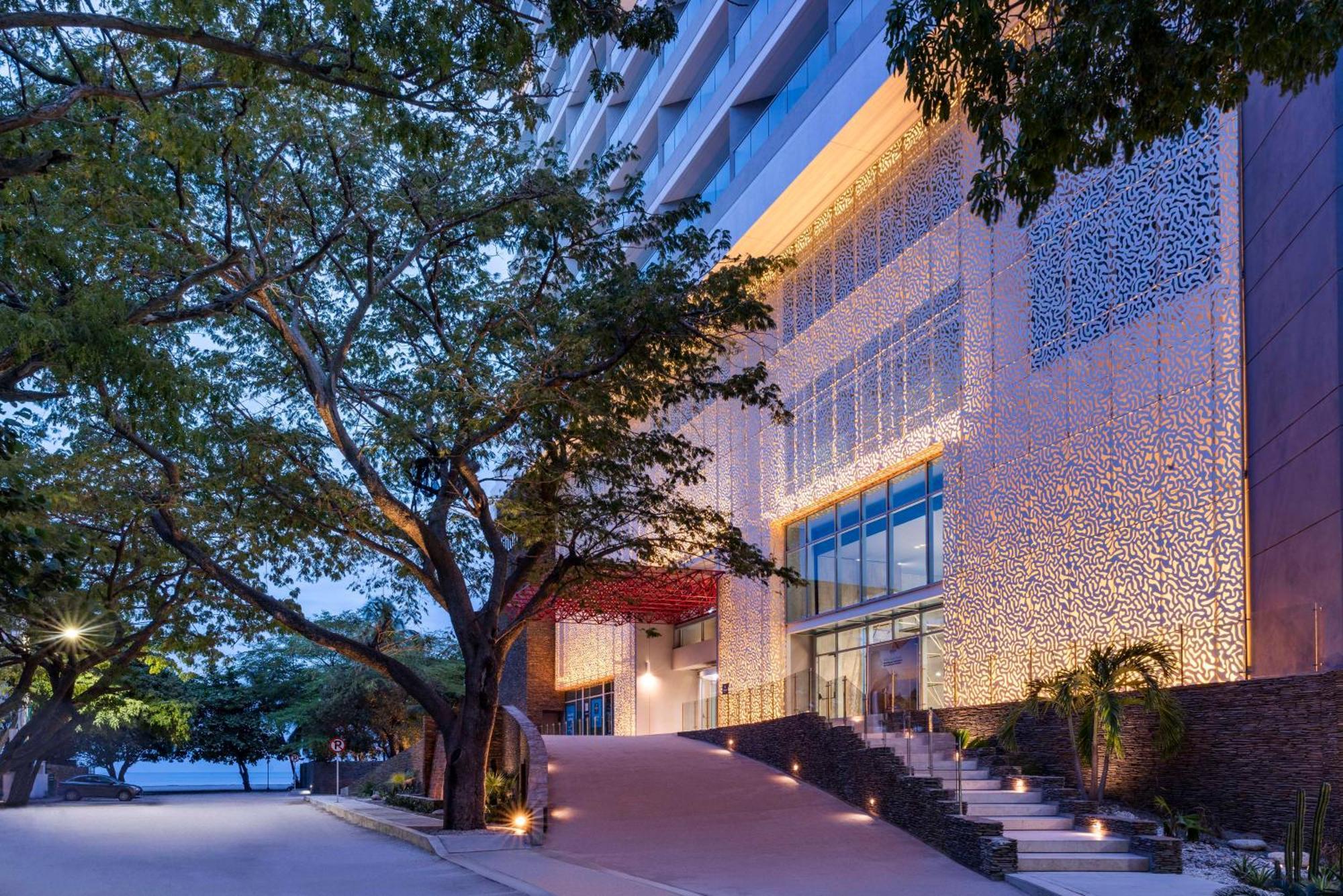 Hilton Santa Marta Hotel Exterior photo